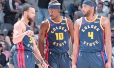 九游娱乐下载-勇士主场大胜马刺，连胜场次达到五场