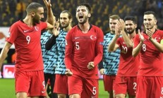 九游娱乐官方入口-挪威国际队迎来土耳其队挑战，备战全力