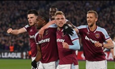 九游娱乐官方登录入口-关于狼队客场战平伯恩利，联赛领头羊位置不保的信息