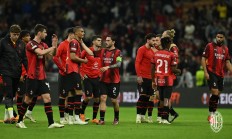 九游娱乐官方登录入口-包含欧国联比赛：AC米兰主场迎战皇马的词条