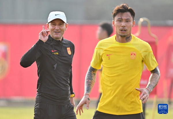 新西兰女队主帅荣幸受邀指导英格兰球队 新西兰女队主帅荣幸受邀指导英格兰球队