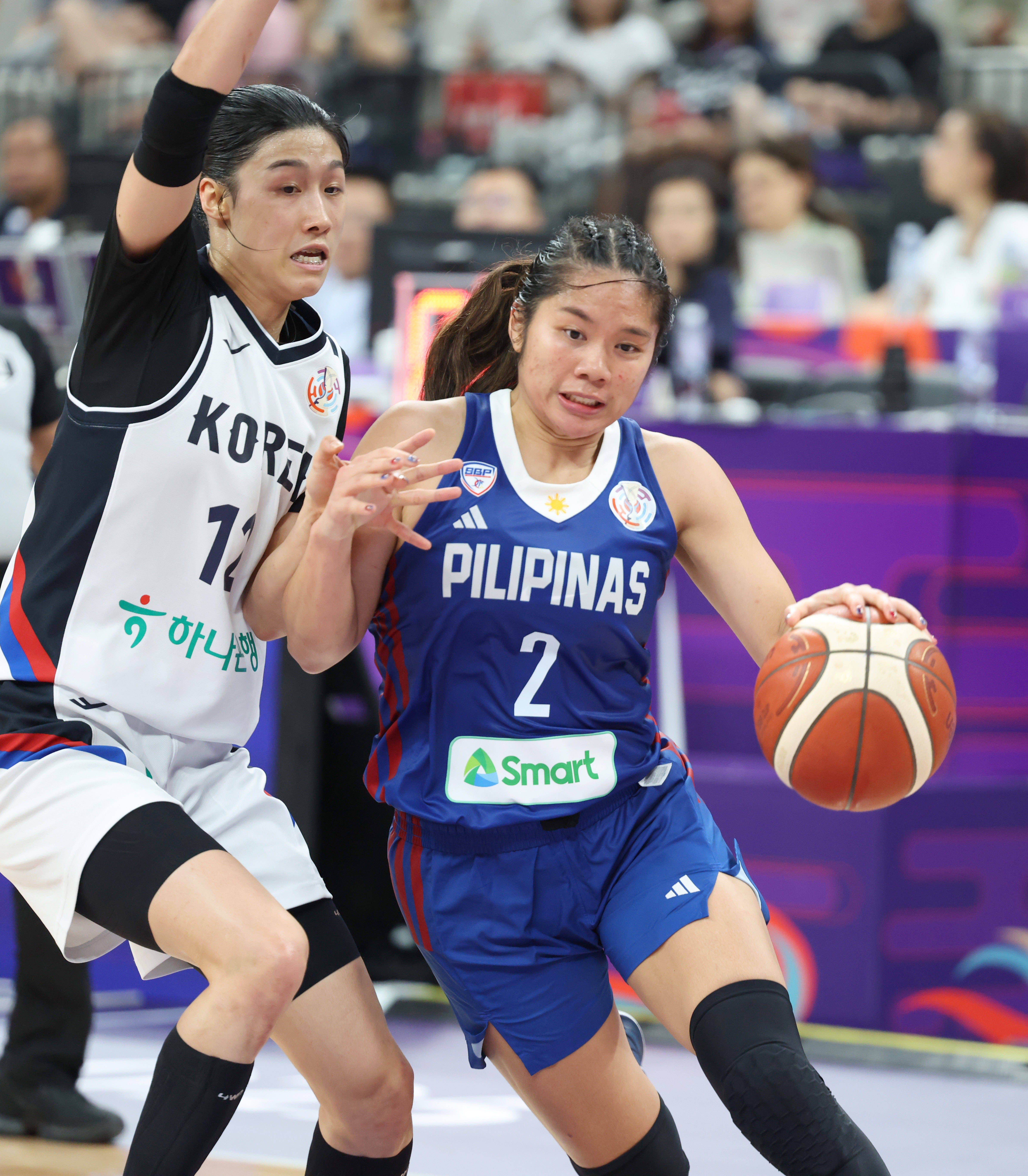 亚洲杯篮球赛首场比赛揭幕,中国队迎战韩国队 亚洲杯篮球赛首场比赛揭幕,中国队迎战韩国队