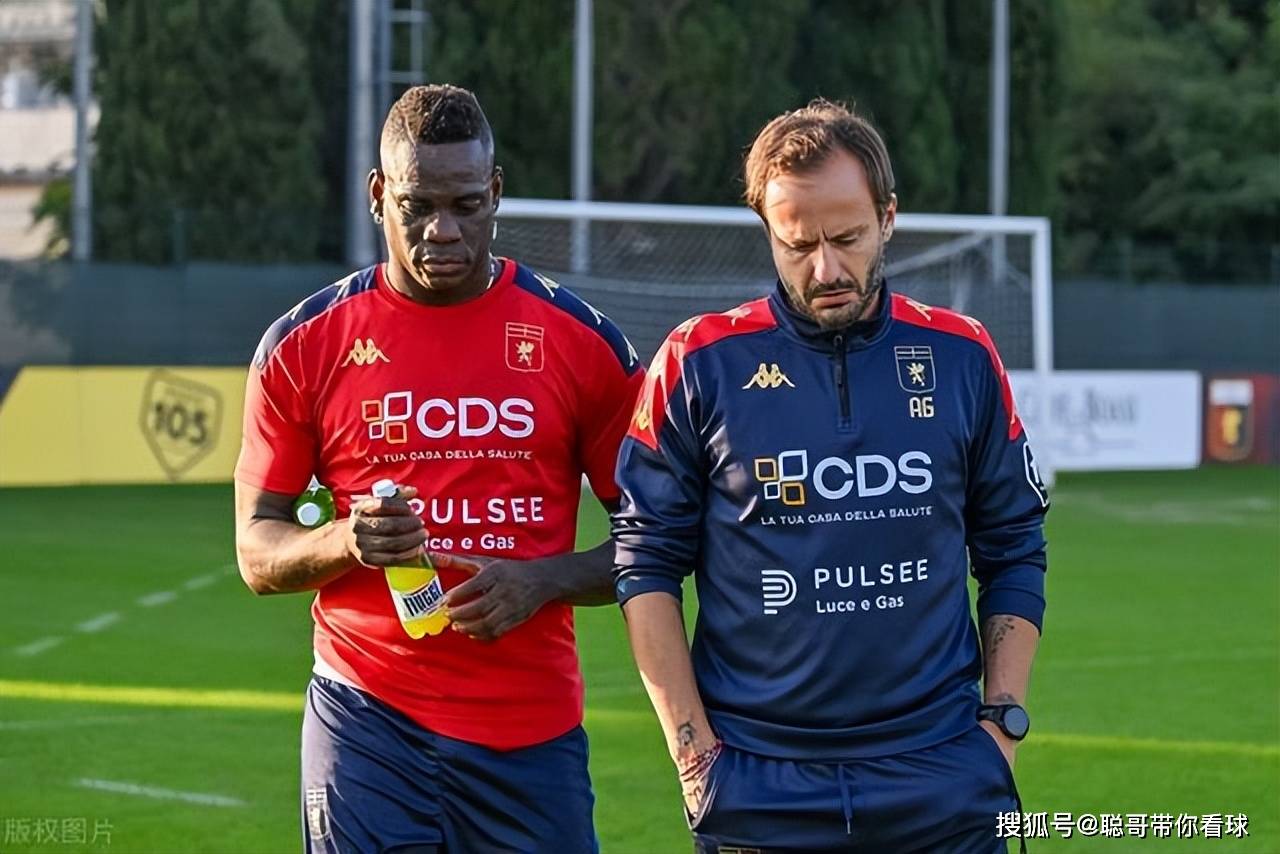 佛罗伦萨客场击败热那亚，赢得比赛