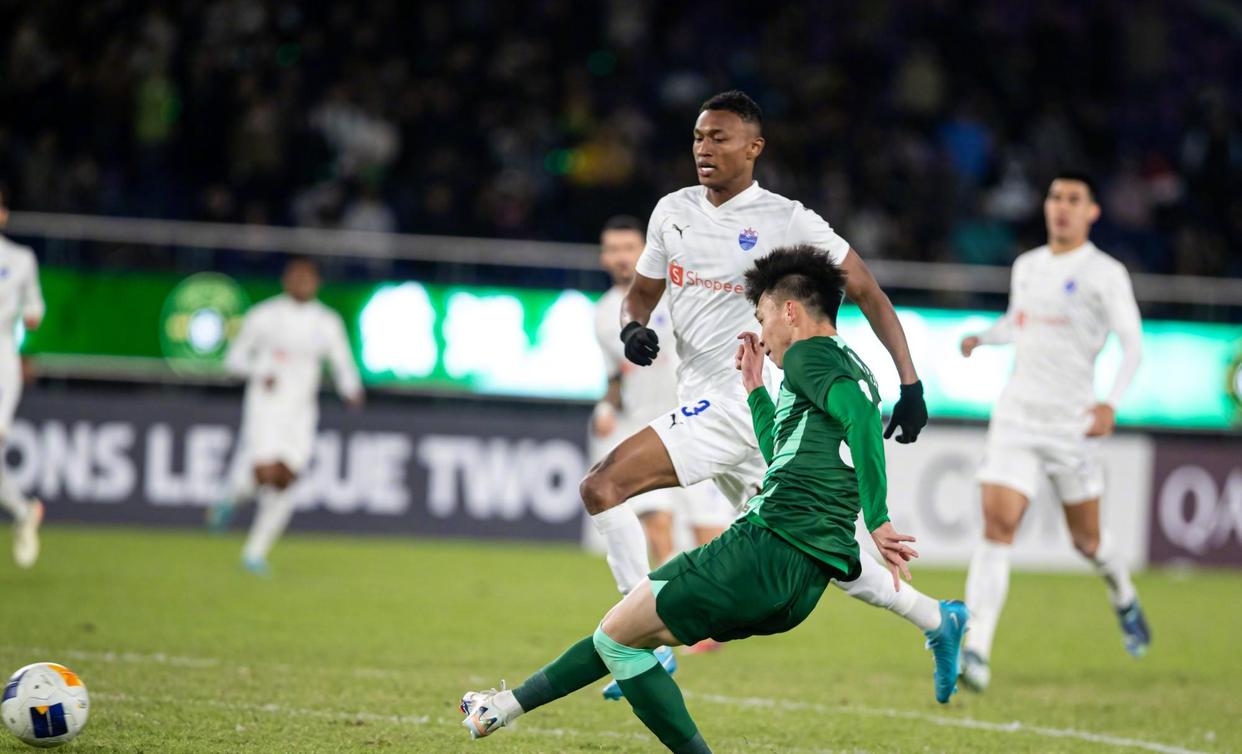 热血战役！亚洲球队拼尽全力的简单介绍