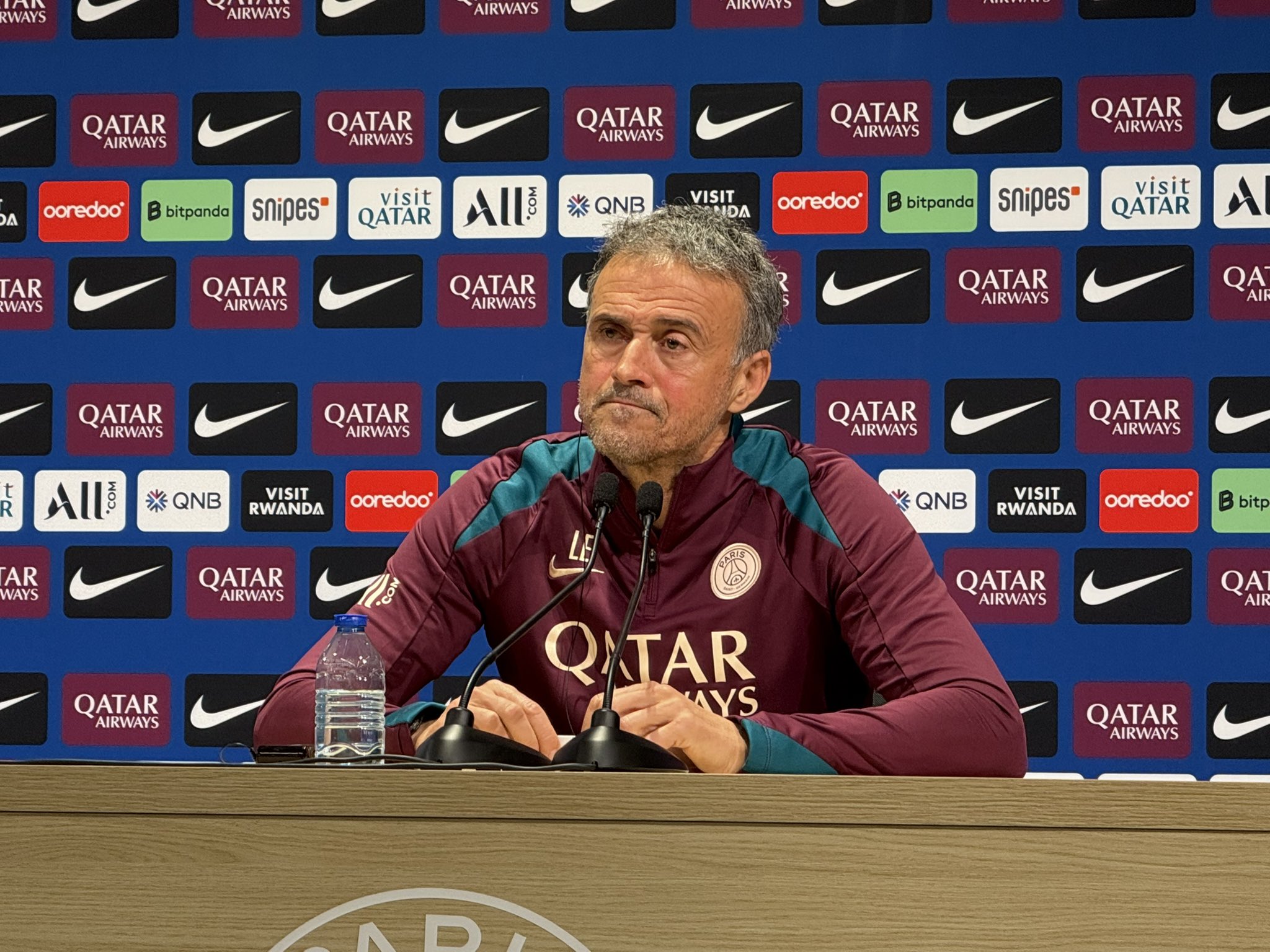 包含新晋足球教练大展身手,带领球队前行的词条 包含新晋足球教练大展身手,带领球队前行的词条