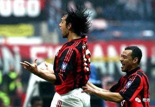关于AC米兰击败切沃,继续领跑积分榜的信息 关于AC米兰击败切沃,继续领跑积分榜的信息