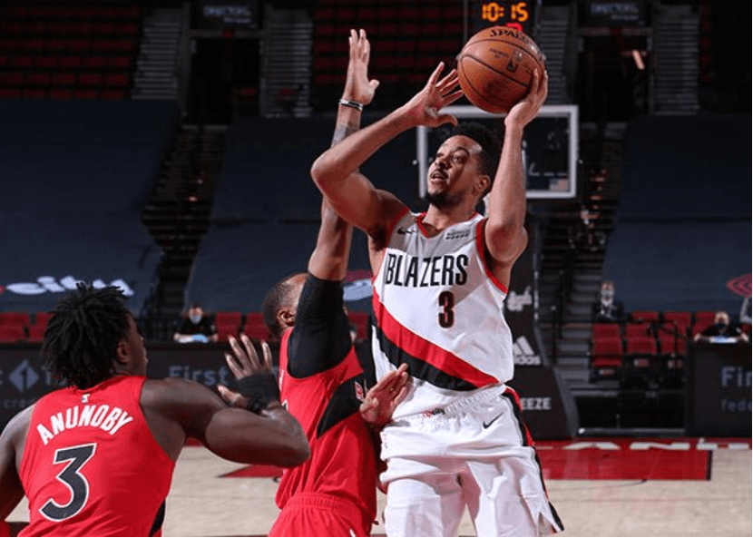 关于开拓者惨败骑士，遭遇三连败的信息