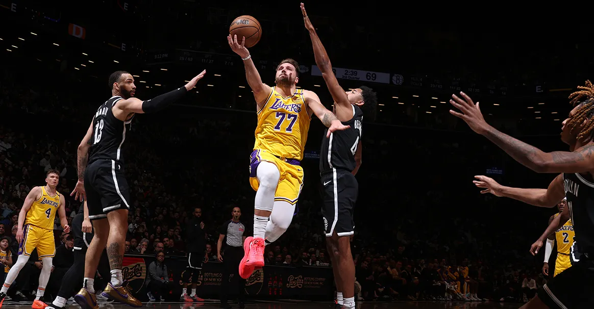 76人大胜篮网，终结两连败