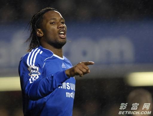 费连罗塞队在主场比赛中取胜的简单介绍